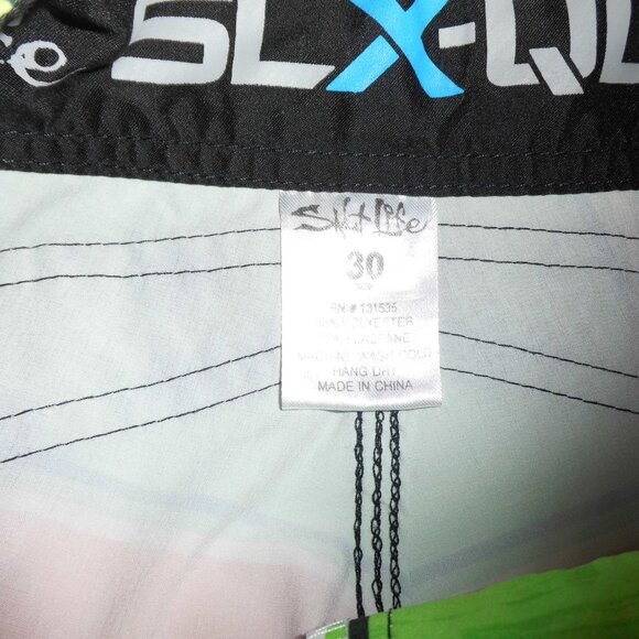 SALT‎ LIFE MENS BOARD SHORTS IN SZ 30 - Picture 5 of 10